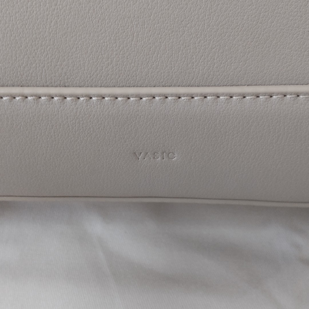 VASIC(ヴァジック)のmimi様専用☆VASIC トートバック 未使用新品 レディースのバッグ(トートバッグ)の商品写真
