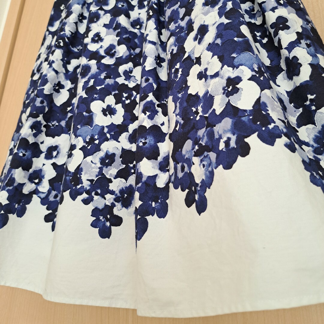 BeBe(ベベ)の130BeBe◇春夏物◇ワンピース◇美品 キッズ/ベビー/マタニティのキッズ服女の子用(90cm~)(ワンピース)の商品写真