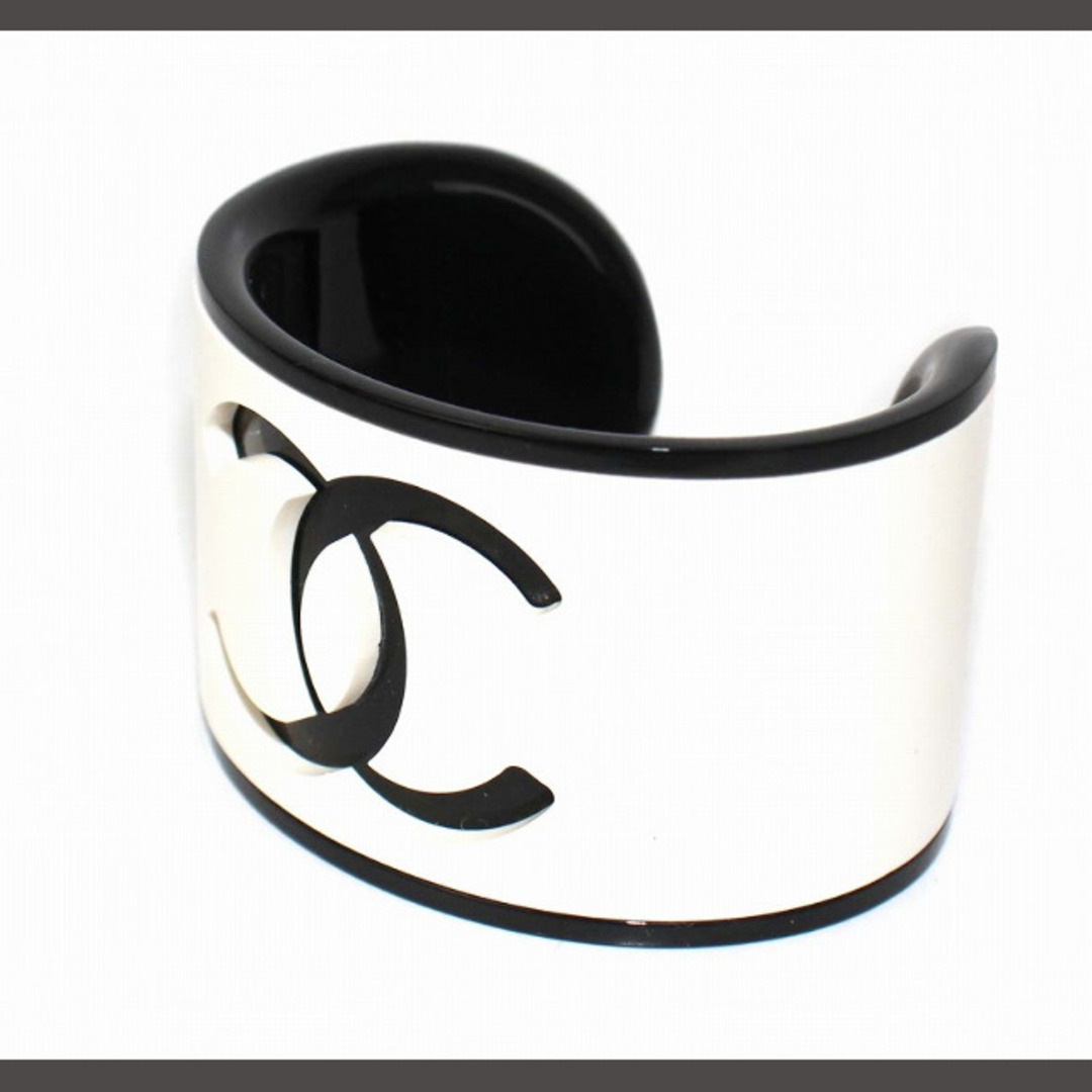 全ての CHANEL シャネル B23C 黒 白 ブレスレット バングル ココマーク バングル