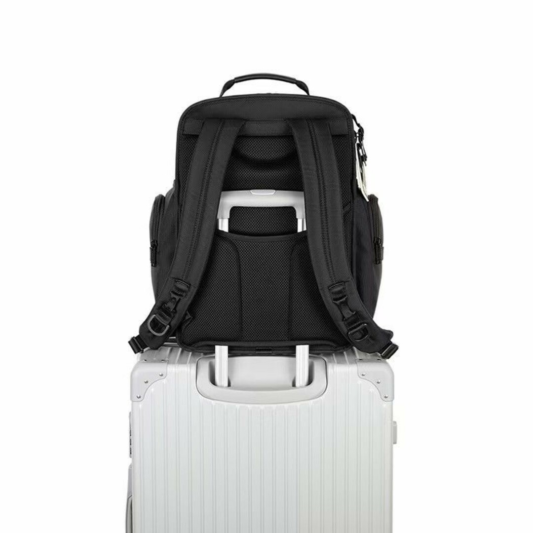 TUMI(トゥミ)のTUMIALPHA3 ブリーフパック new collection新品未使用 メンズのバッグ(バッグパック/リュック)の商品写真