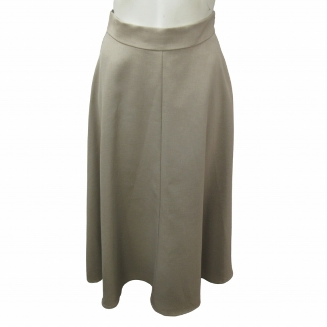 Le souk(ルスーク)のルスーク 美品 近年 フレア スカート 無地 ロング ベージュ系 61-89 レディースのスカート(ロングスカート)の商品写真