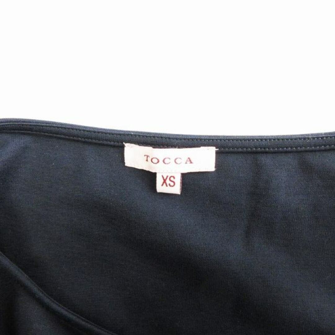 TOCCA(トッカ)のトッカ Tシャツ フレンチスリーブ ビジュー 花 紺 ネイビー XS ■002 レディースのトップス(カットソー(半袖/袖なし))の商品写真