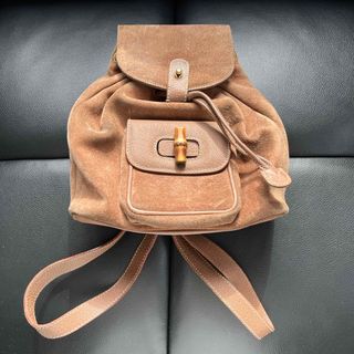 グッチ(Gucci)のGUCCI スウェードリュック　バンブー(リュック/バックパック)