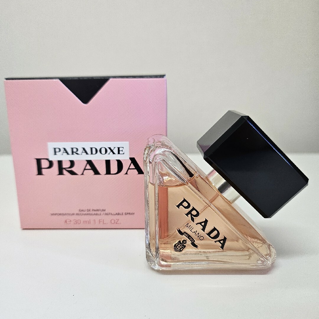 PRADA(プラダ)の未使用！PRADA　プラダ　パラドックス　オーデパルファム　30ml コスメ/美容の香水(ユニセックス)の商品写真