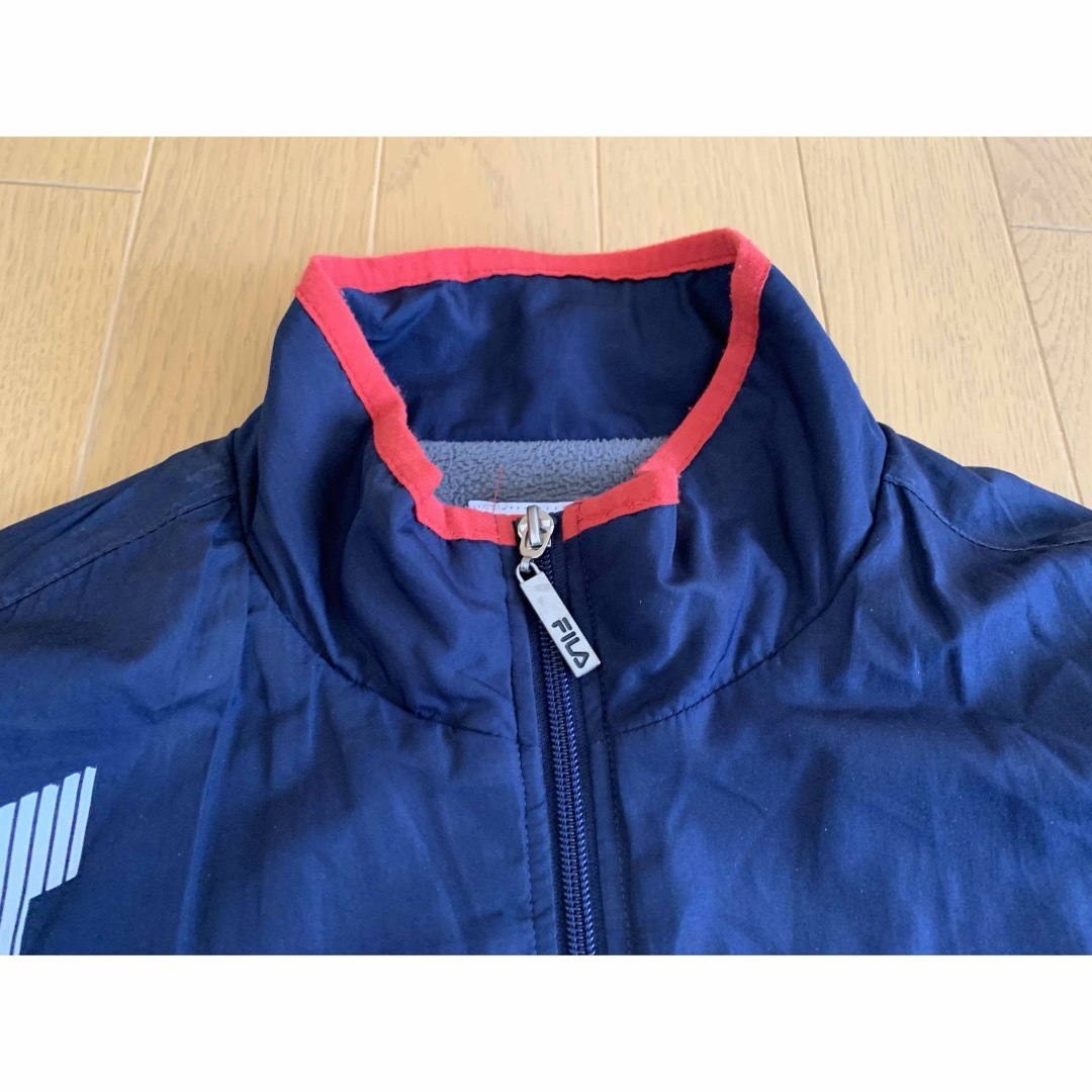 FILA(フィラ)のFILA 男性用　Mサイズ　薄手ジャンパー　中古 メンズのジャケット/アウター(ナイロンジャケット)の商品写真