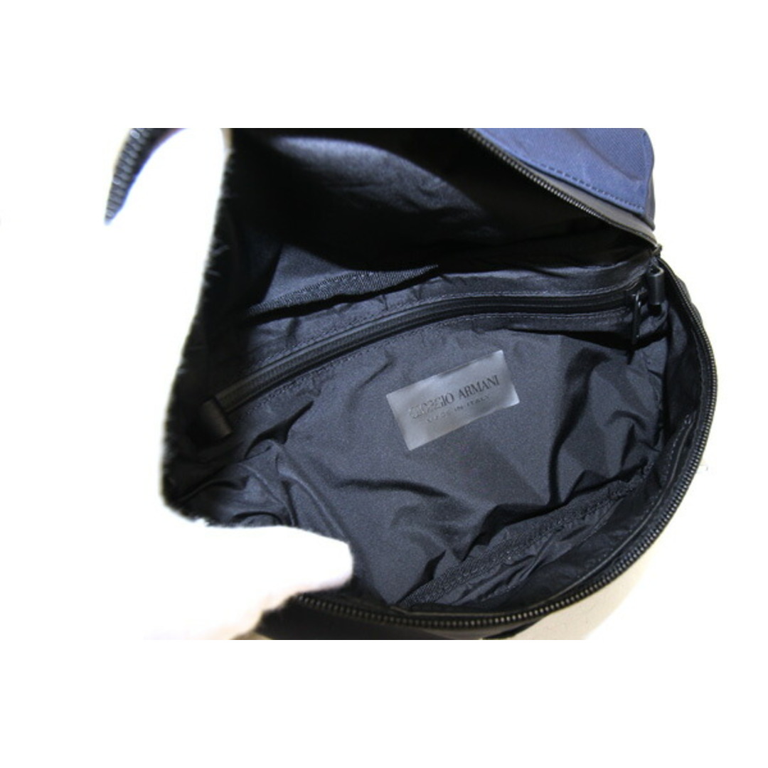 Giorgio Armani(ジョルジオアルマーニ)の ジョルジオアルマーニ ウエストポーチ NEVE ネイビー レディースのバッグ(ボディバッグ/ウエストポーチ)の商品写真