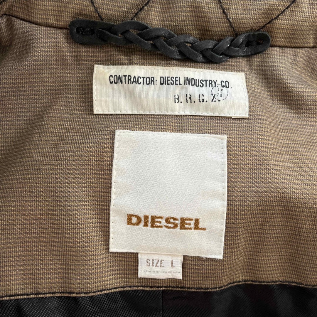 DIESEL(ディーゼル)のDIESEL ディーゼル M-65 デザインプリントミリタリージャケット メンズのジャケット/アウター(ミリタリージャケット)の商品写真