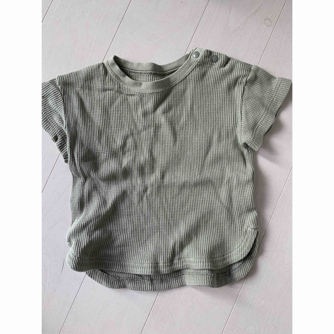 GU(ジーユー)の美品 GUベビー 80サイズ ワッフルTシャツ3点セット キッズ/ベビー/マタニティのベビー服(~85cm)(Ｔシャツ)の商品写真