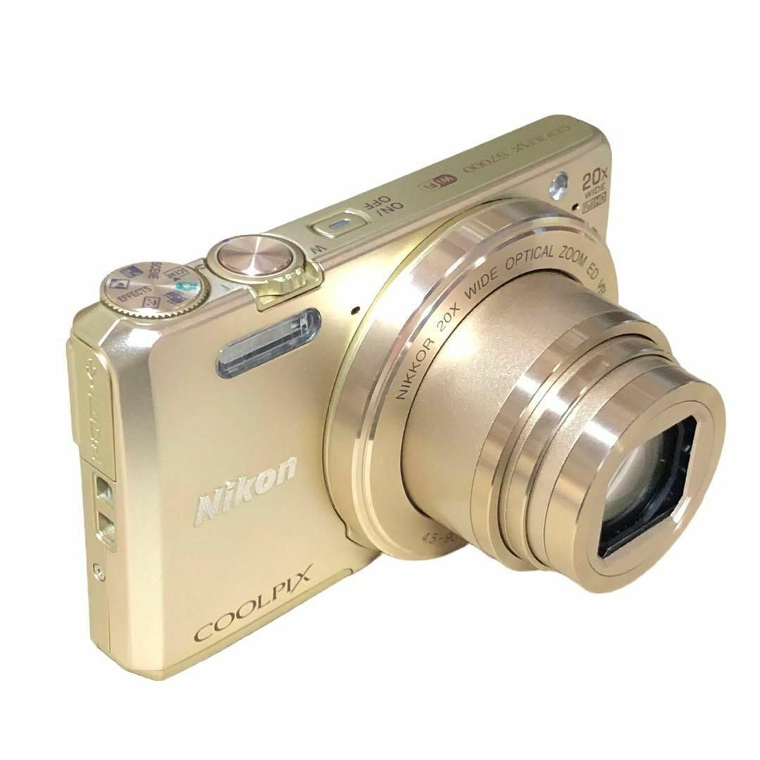 Nikon デジタルカメラ COOLPIX S7000 ゴールド 付属品完備！ スマホ/家電/カメラのカメラ(コンパクトデジタルカメラ)の商品写真