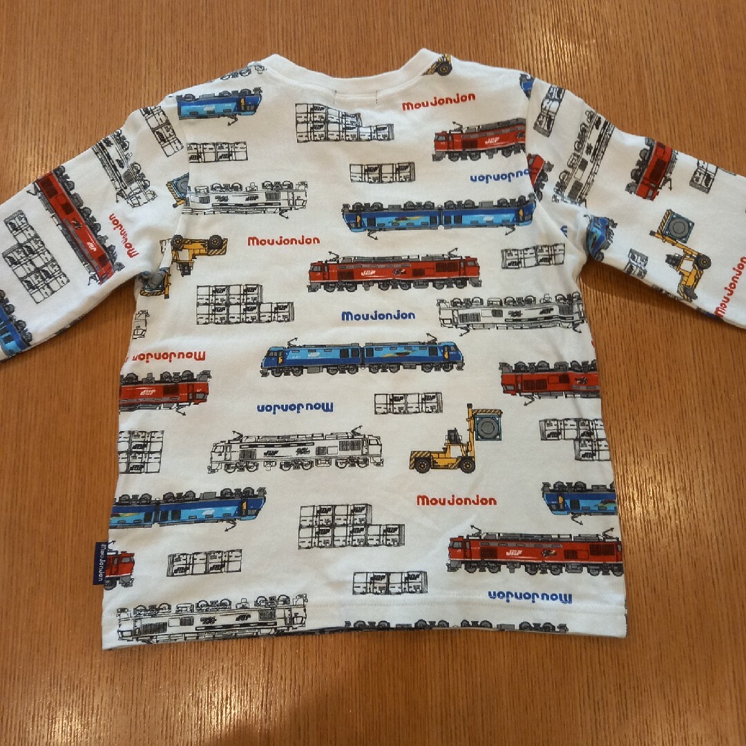 mou jon jon(ムージョンジョン)の100cm　ムージョンジョン長袖Tシャツ キッズ/ベビー/マタニティのキッズ服男の子用(90cm~)(Tシャツ/カットソー)の商品写真