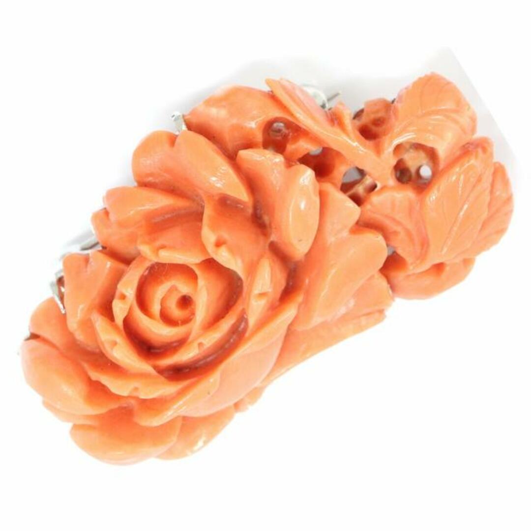  サンゴ 帯留め メタル 中古 珊瑚 ブローチ兼用 バラ ハンドメイドのアクセサリー(コサージュ/ブローチ)の商品写真