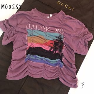 moussy - MOUSSY マウジー シャーリングカットソー 半袖  グラフィック くすみ F