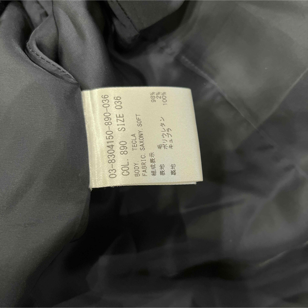Theory luxe(セオリーリュクス)のウール　ネイビー　シンプル レディースのジャケット/アウター(テーラードジャケット)の商品写真