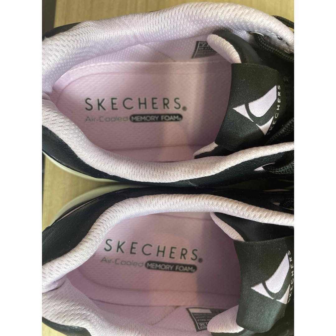 SKECHERS(スケッチャーズ)のSKECHERSスケッチャーズLos Angeles ストリート24cm レディースの靴/シューズ(スニーカー)の商品写真