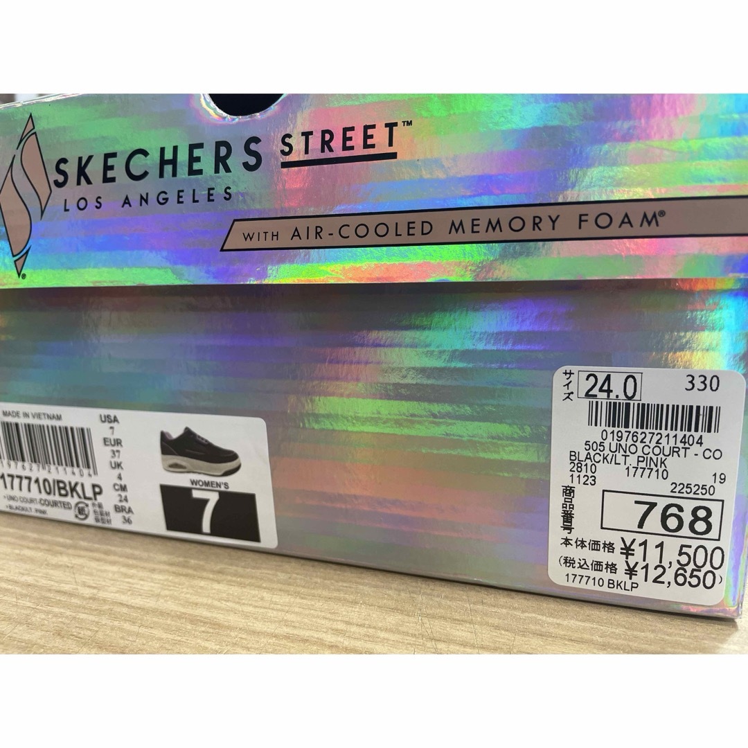 SKECHERS(スケッチャーズ)のSKECHERSスケッチャーズLos Angeles ストリート24cm レディースの靴/シューズ(スニーカー)の商品写真