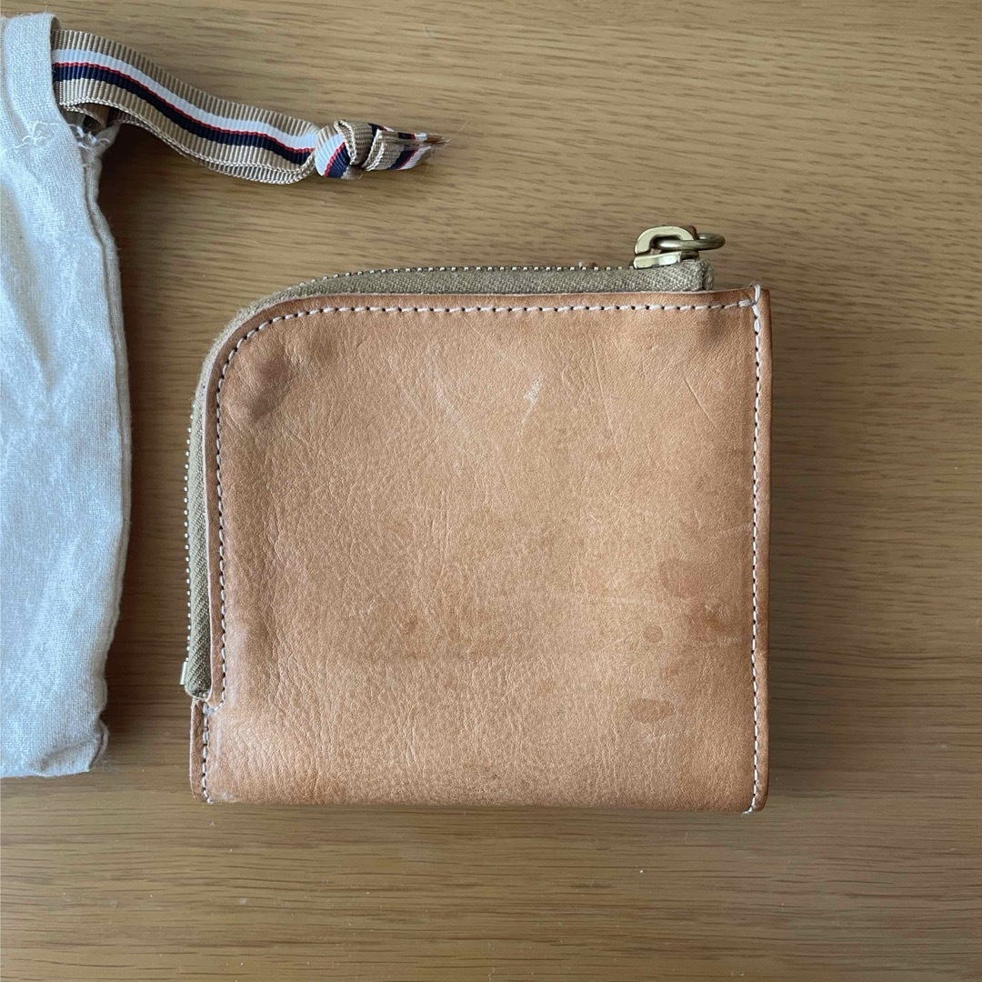 IL BISONTE(イルビゾンテ)のil bisonte イルビゾンテ c /153 二つ折り財布 レディースのファッション小物(財布)の商品写真