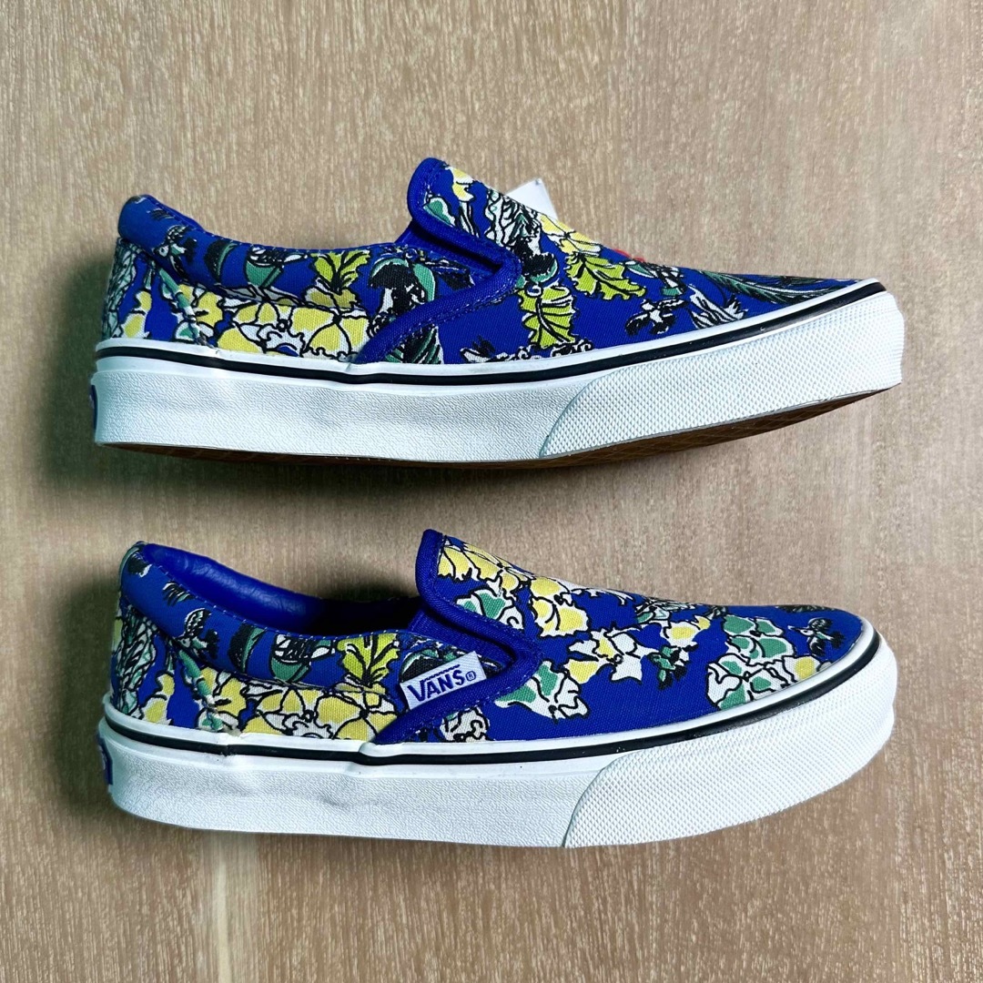 VANS(ヴァンズ)のバンズ【VANS】スリッポン　　　　　　　　　　　　　　※SLYコラボ別注 レディースの靴/シューズ(スニーカー)の商品写真