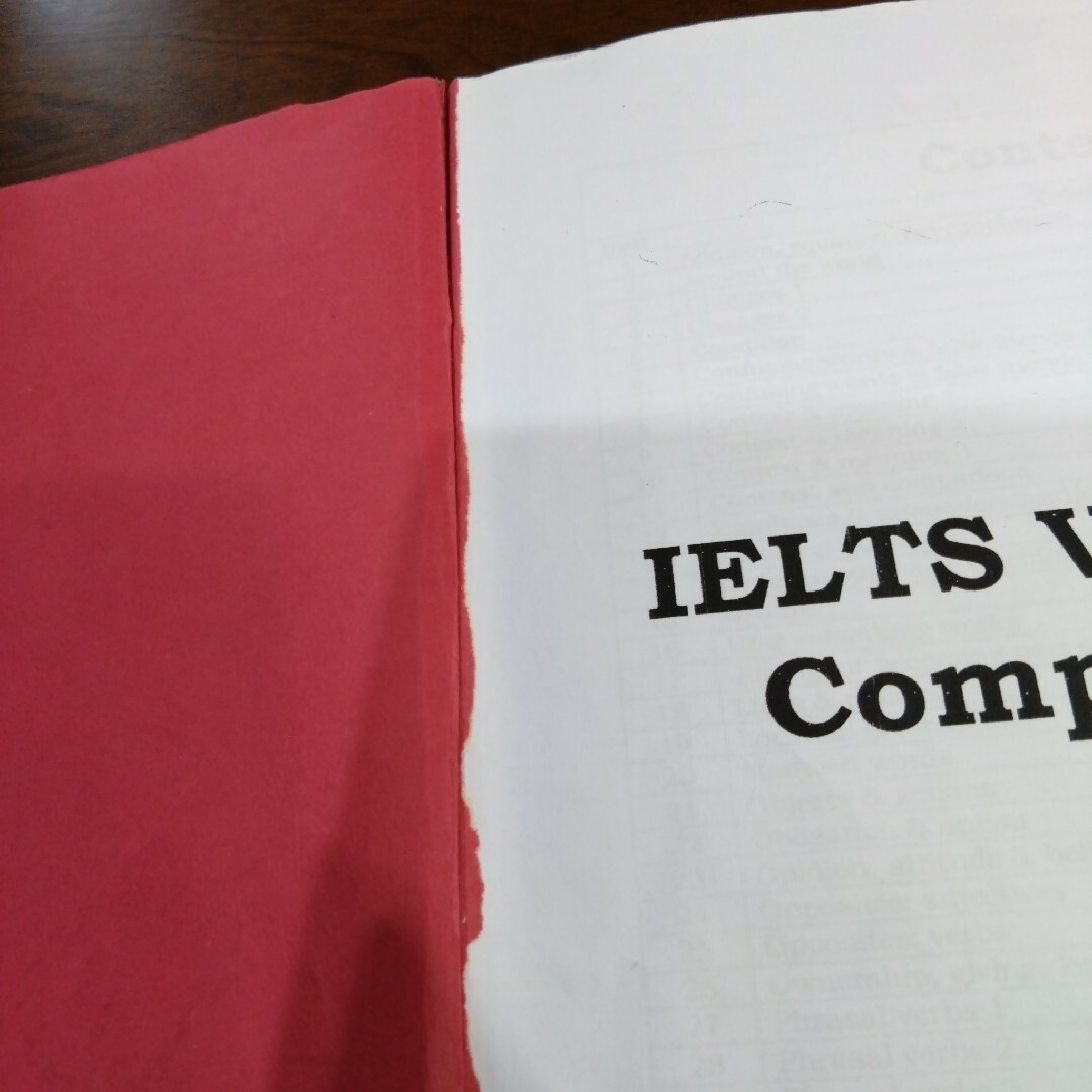 【フィリピン留学、語学学校テキスト】IELTS Vocabulary、英語参考書 エンタメ/ホビーの本(語学/参考書)の商品写真