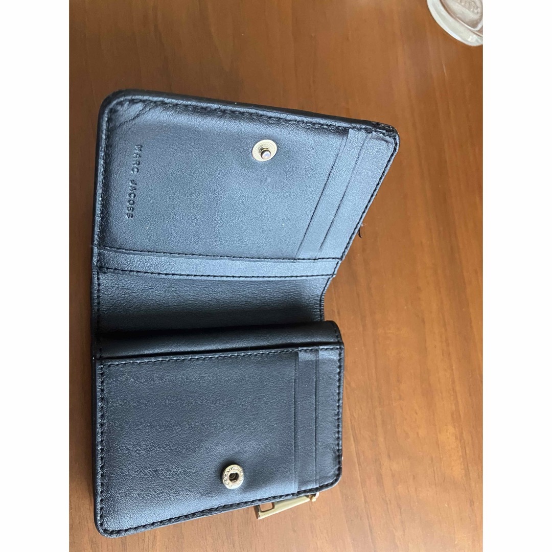 MARC JACOBS(マークジェイコブス)のマークジェイコブス　二つ折り財布　 レディースのファッション小物(財布)の商品写真