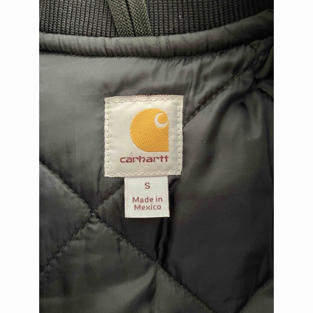 carhartt(カーハート)のカーハート　ダック　ベスト　ブラック メンズのトップス(ベスト)の商品写真