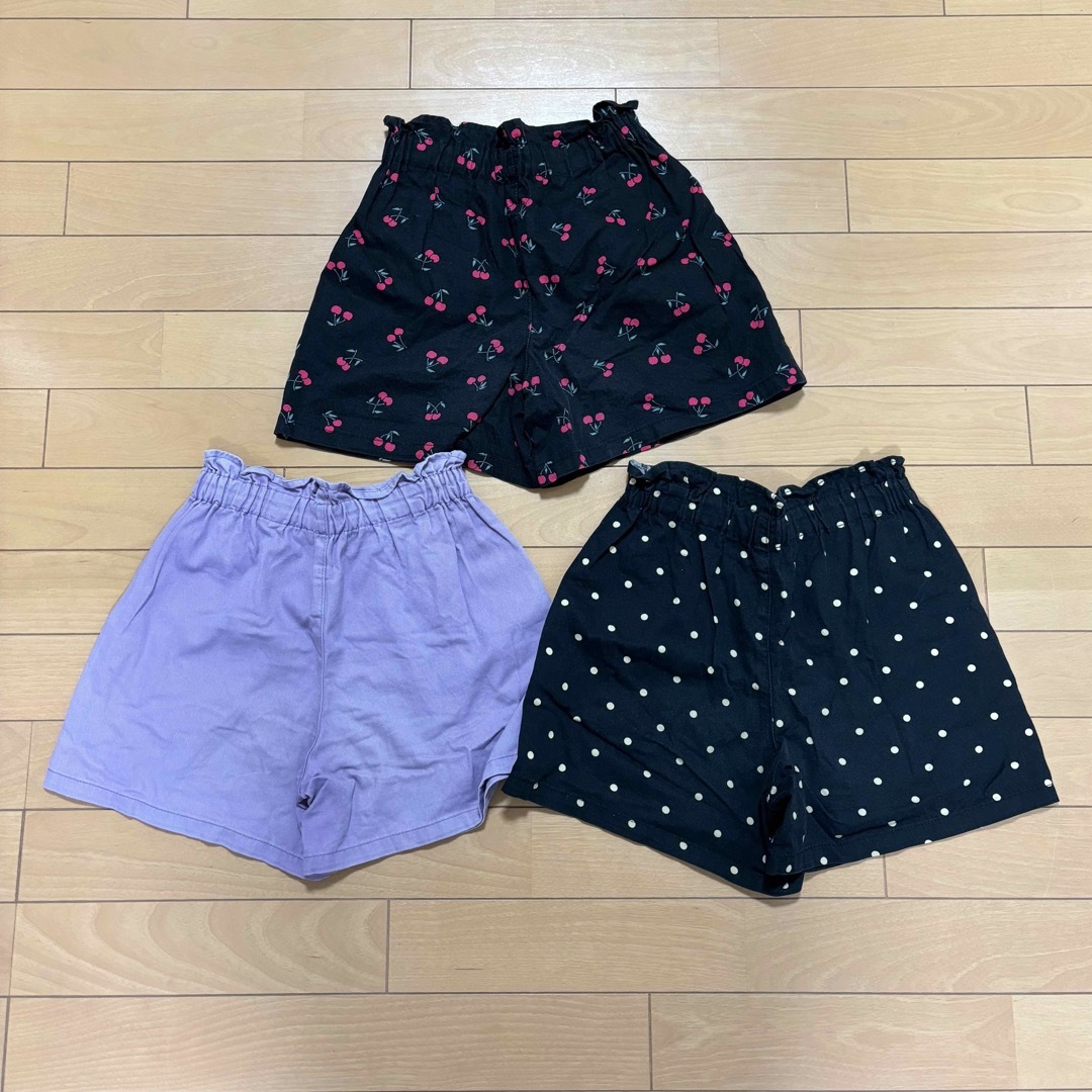 GU(ジーユー)のGU ジーユー キッズ ショートパンツ 3枚セット 130 キッズ/ベビー/マタニティのキッズ服女の子用(90cm~)(パンツ/スパッツ)の商品写真