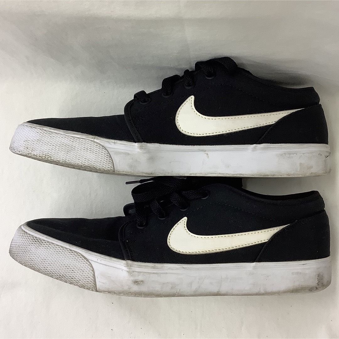 NIKE(ナイキ)の【中古】NIKE スニーカー　27センチ555272-020   メンズの靴/シューズ(スニーカー)の商品写真