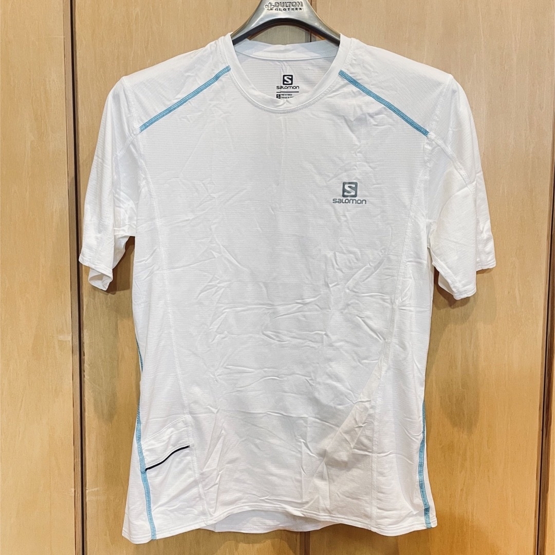 SALOMON(サロモン)のSALOMON サロモン 速乾性ランニングTシャツ　メンズS スポーツ/アウトドアのランニング(ウェア)の商品写真