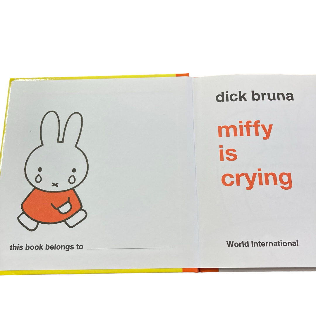 miffy(ミッフィー)の絵本　洋書　リサとガスパール　ミッフィ　2冊まとめ エンタメ/ホビーの本(絵本/児童書)の商品写真