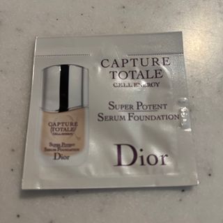 ディオール(Dior)のカプチュールトータルセル　1N ニュートラル(ファンデーション)