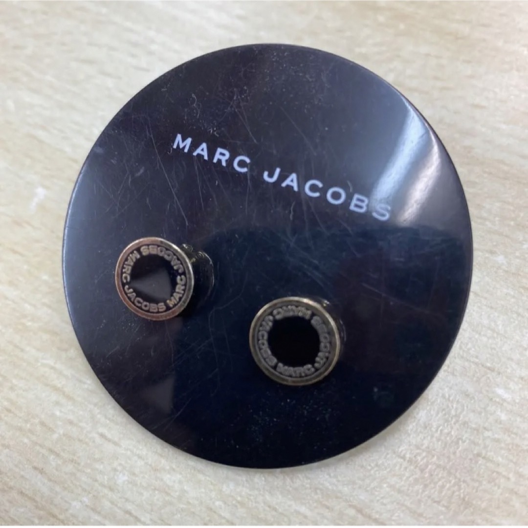 MARC JACOBS(マークジェイコブス)のMARC JACOBSピアス　ゴールド×ブラック レディースのアクセサリー(ピアス)の商品写真