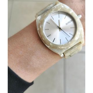 ニクソン(NIXON)のニクソンの大理石柄レディース腕時計(腕時計)