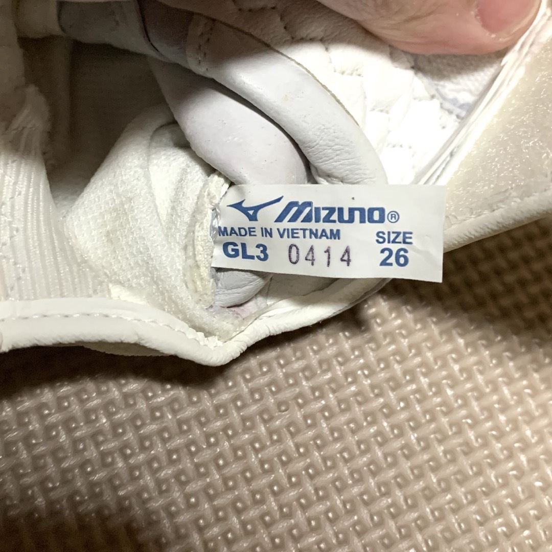 Mizuno Pro(ミズノプロ)の新品　ミズノプロ　バッティング手袋　羊革　左手用　右打者用　2点セット スポーツ/アウトドアの野球(ウェア)の商品写真