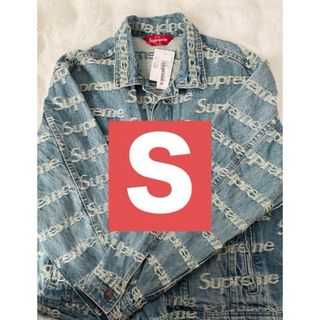 シュプリーム(Supreme)のSupreme Frayed Logos Denim TruckerJacket(Gジャン/デニムジャケット)