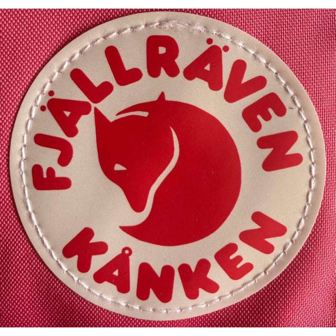 FJALLRAVEN KANKEN(フェールラーベンカンケン)の【新品】フェールラーベン KANKEN Mini 7L / Peach pink キッズ/ベビー/マタニティのこども用バッグ(リュックサック)の商品写真