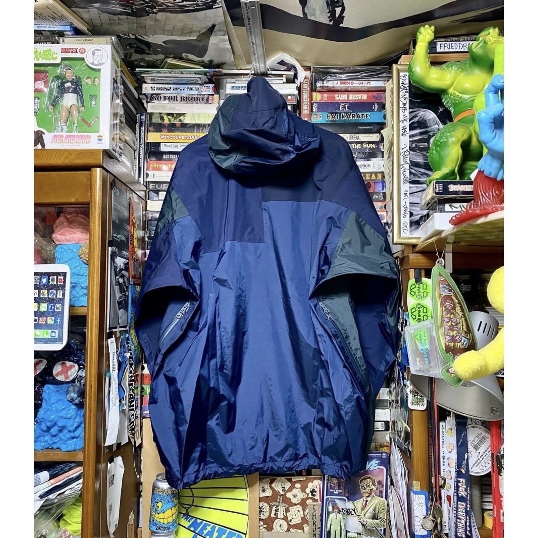 BEAMS(ビームス)の【メタグロス様専用】SSZ BILL Shell Jacket ネイビー メンズのジャケット/アウター(ブルゾン)の商品写真