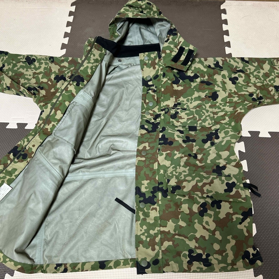 ゴアテックス　迷彩　雨具 エンタメ/ホビーのミリタリー(戦闘服)の商品写真