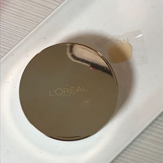 L'Oreal Paris - ロレアルパリ🌼クッションファンデーション