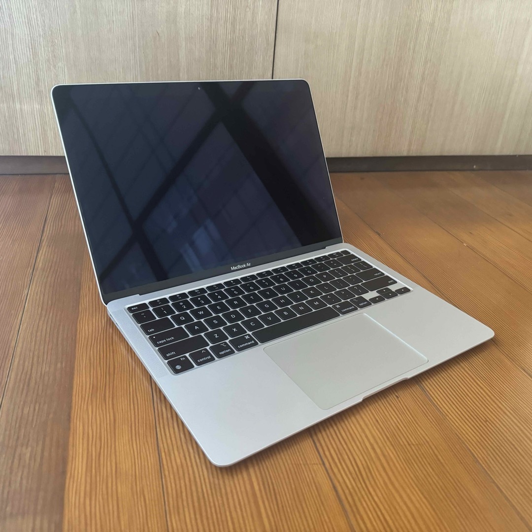 Mac (Apple)(マック)のM1 MacBook Air 8GB 256GB US配列 スマホ/家電/カメラのPC/タブレット(ノートPC)の商品写真