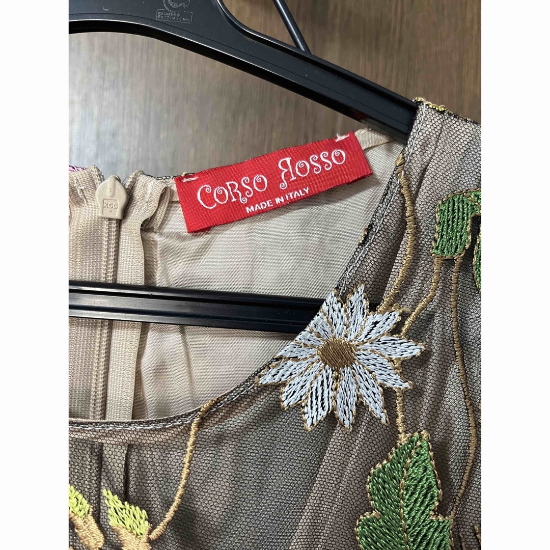 CORSO ROSSO/コルソロッソ 刺繍ワンピース レディースのワンピース(ひざ丈ワンピース)の商品写真