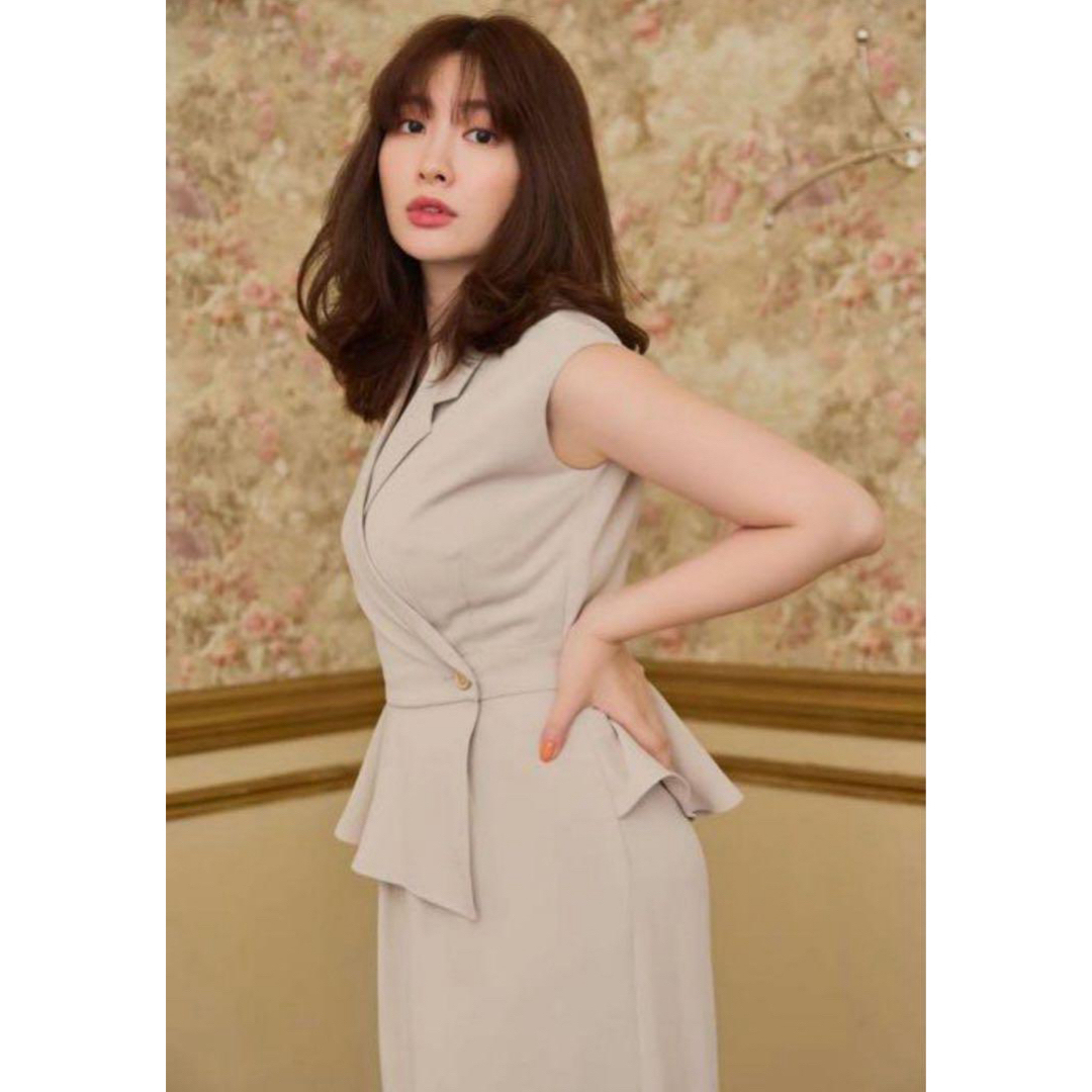 Her lip to(ハーリップトゥ)のher lip to Gramercy Wrap Midi Dress レディースのワンピース(ロングワンピース/マキシワンピース)の商品写真