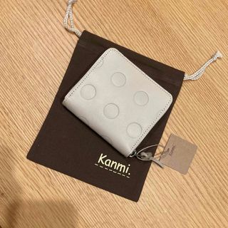 カンミ(Kanmi.)の新品　Kanmi.カンミ　キャンディBOXショートウォレット　バニラ　大容量(財布)