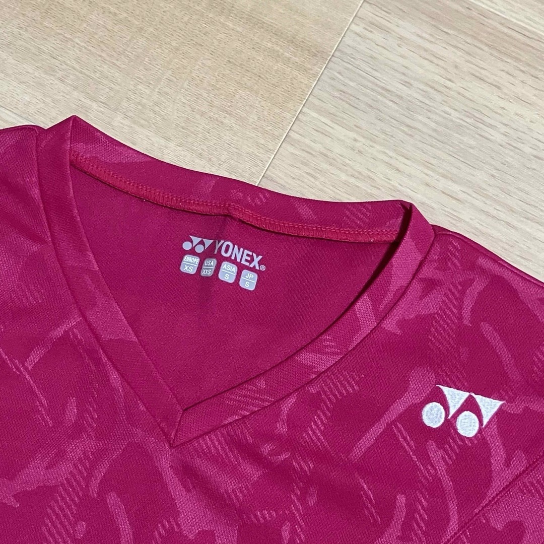 YONEX(ヨネックス)のYONEX Tシャツ スポーツ/アウトドアのスポーツ/アウトドア その他(バドミントン)の商品写真