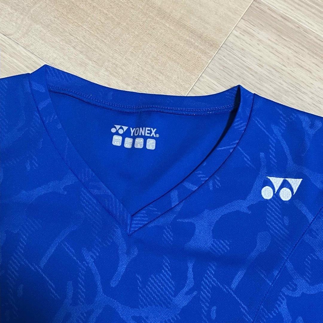 YONEX(ヨネックス)のYONEX Tシャツ スポーツ/アウトドアのスポーツ/アウトドア その他(バドミントン)の商品写真