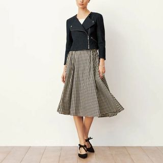 フォクシーニューヨーク(FOXEY NEW YORK)のFOXEY のデニムジャケット"MARIZA"　タグ付き未使用品です。　(Gジャン/デニムジャケット)