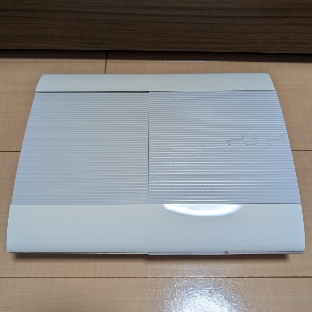 PlayStation3(プレイステーション3)のPlayStation3 PS3 CECH-4000B 250GB エンタメ/ホビーのゲームソフト/ゲーム機本体(家庭用ゲーム機本体)の商品写真