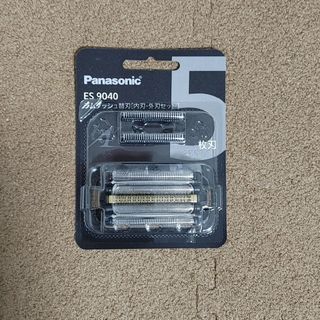 パナソニック(Panasonic)のPanasonic ラムダッシュ5枚刃用セット替刃 ES9040　新品未使用(その他)