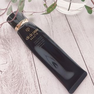 クレドポーボーテ(クレ・ド・ポー ボーテ)のclé de peau BEAUTÉ クレドポーボーテ ヴォワールコレクチュール(化粧下地)