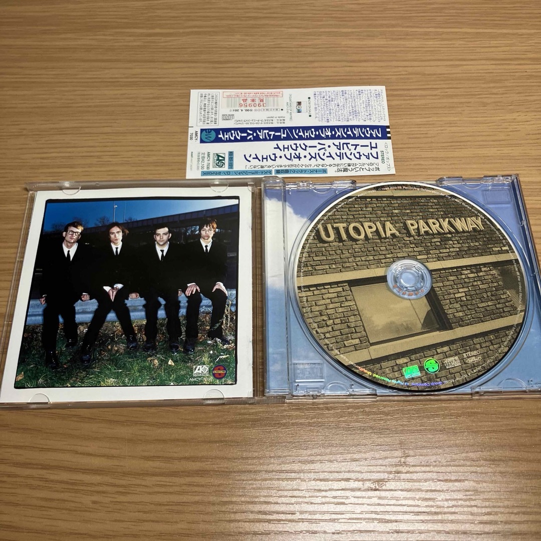 fountains of wayne Utopia Parkway 音楽CD エンタメ/ホビーのCD(ポップス/ロック(洋楽))の商品写真