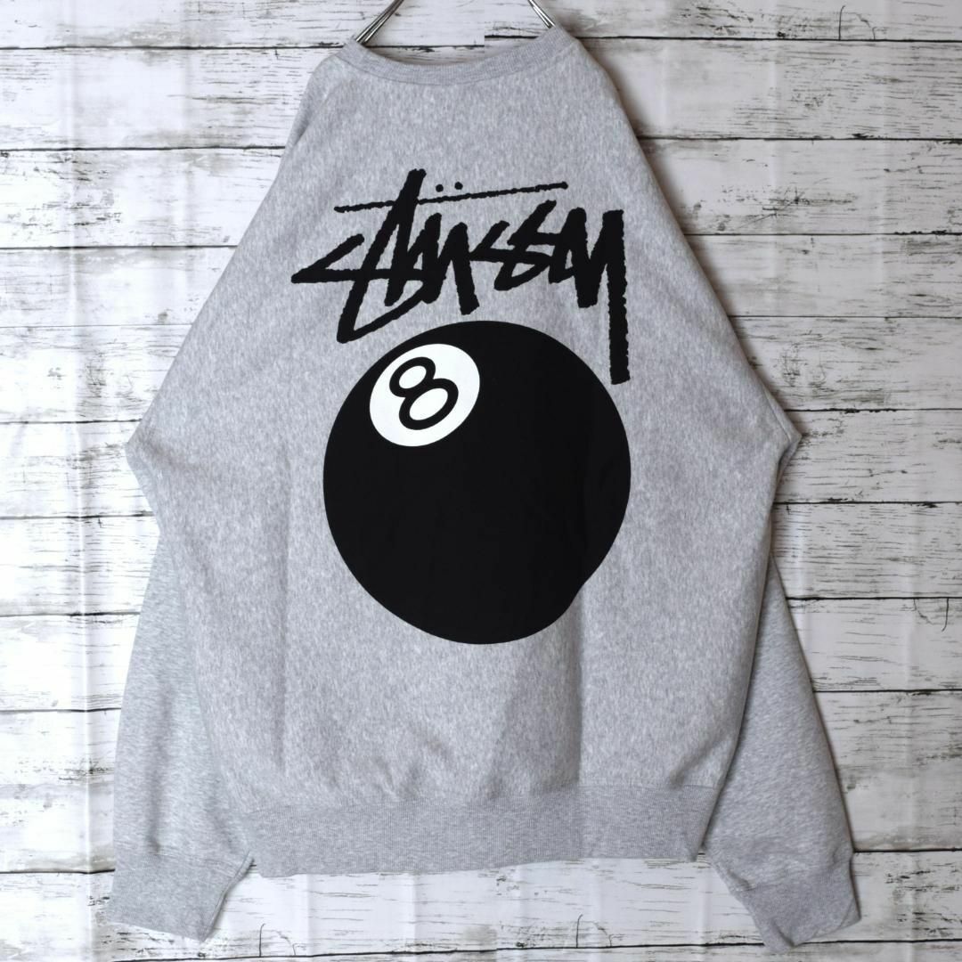 STUSSY(ステューシー)の【ステューシー】正規・新品タグ　8ボール　グレー　XL　スウェット メンズのトップス(スウェット)の商品写真