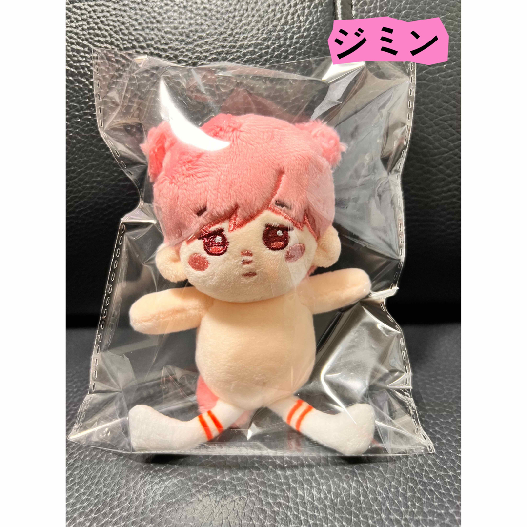 防弾少年団(BTS)(ボウダンショウネンダン)のbtsぬいぐるみ　ジミン　入手困難品⭐️マスター キッズ/ベビー/マタニティのおもちゃ(ぬいぐるみ/人形)の商品写真